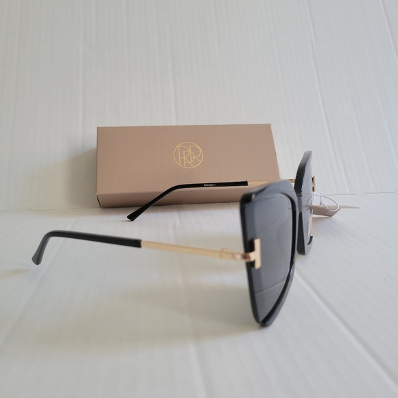 RACHEL Rachel Roy Harper Sunglasses - Picture 6 of 14